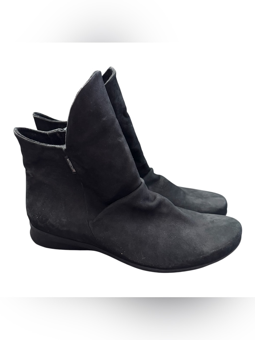 Mephisto Fiorella ankle boot in Nubuck Leather with Drop tongue